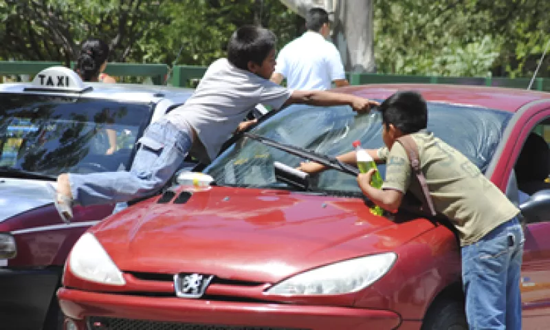 La falta de acceso a la educación y a oportunidades de trabajo contribuye a la brecha salarial en México. (Foto: Cuartoscuro)