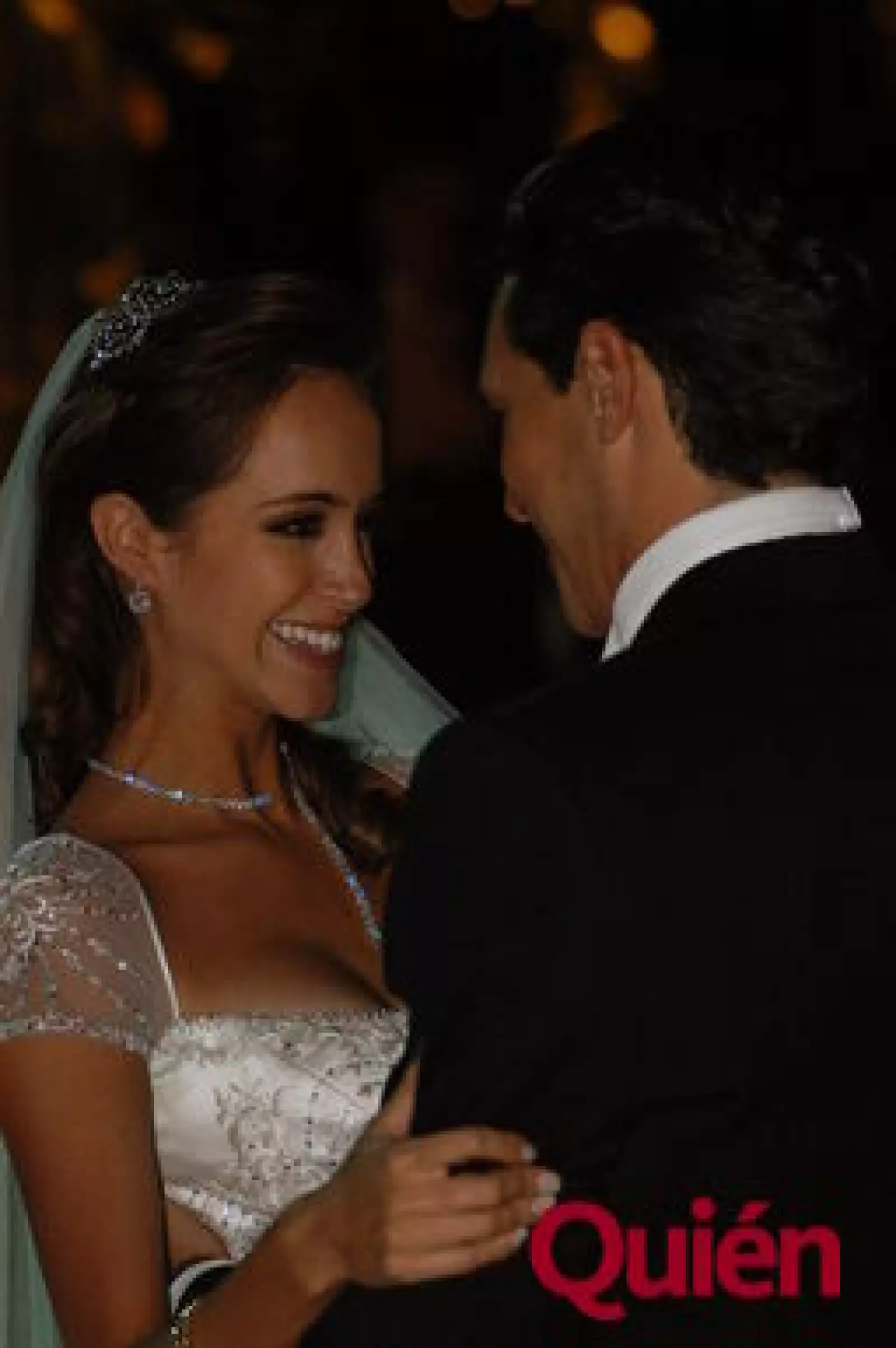 Olivia Peralta, Antonio Hidalgo