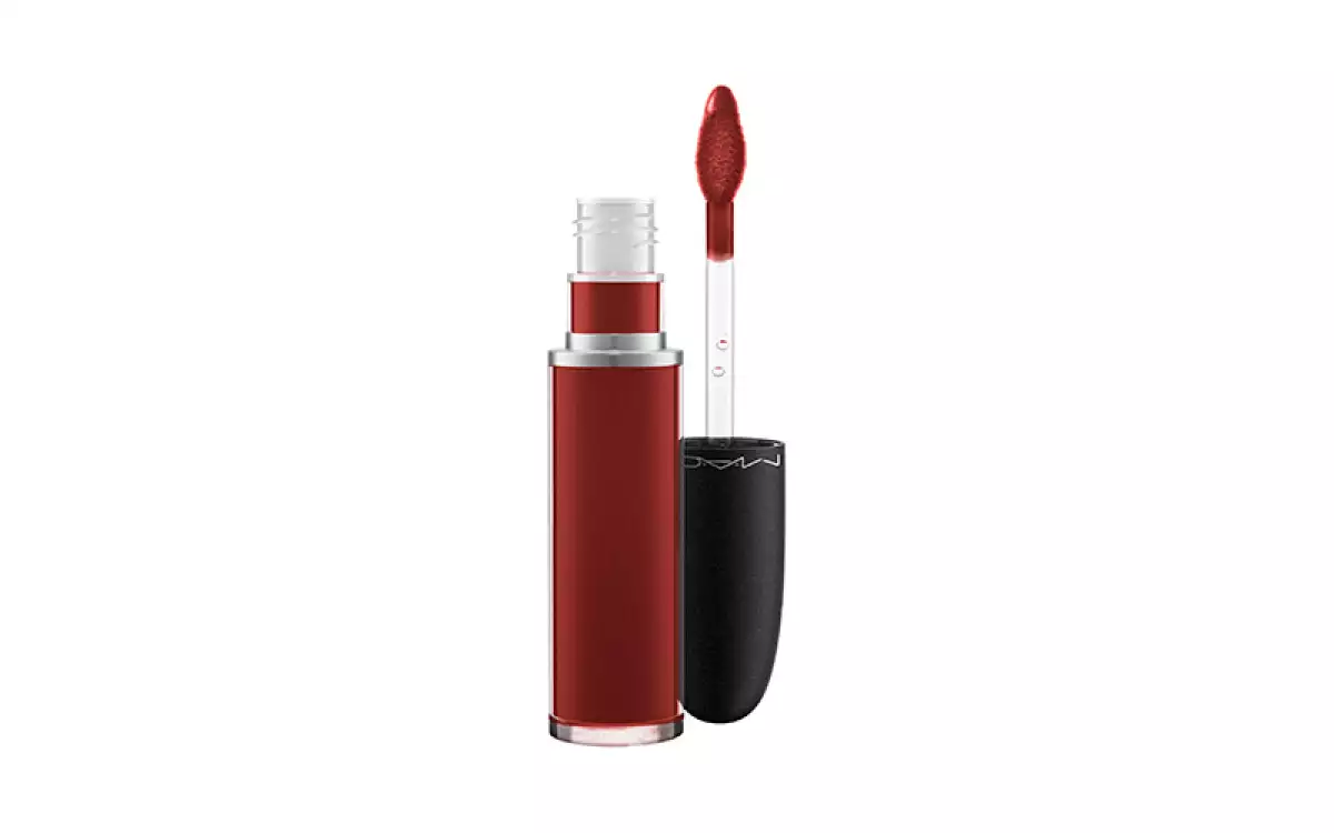 Lipstick-rojo-clasico-a-cool-3
