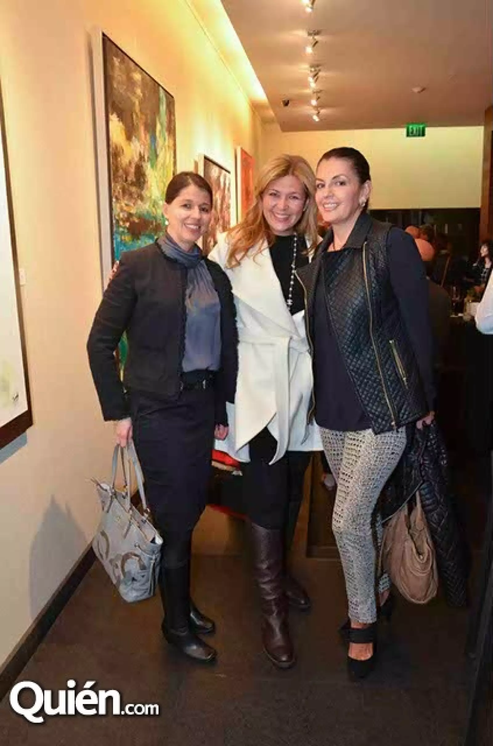 Claudia Sanders,Lorena Huesca y Fernanda Sanders