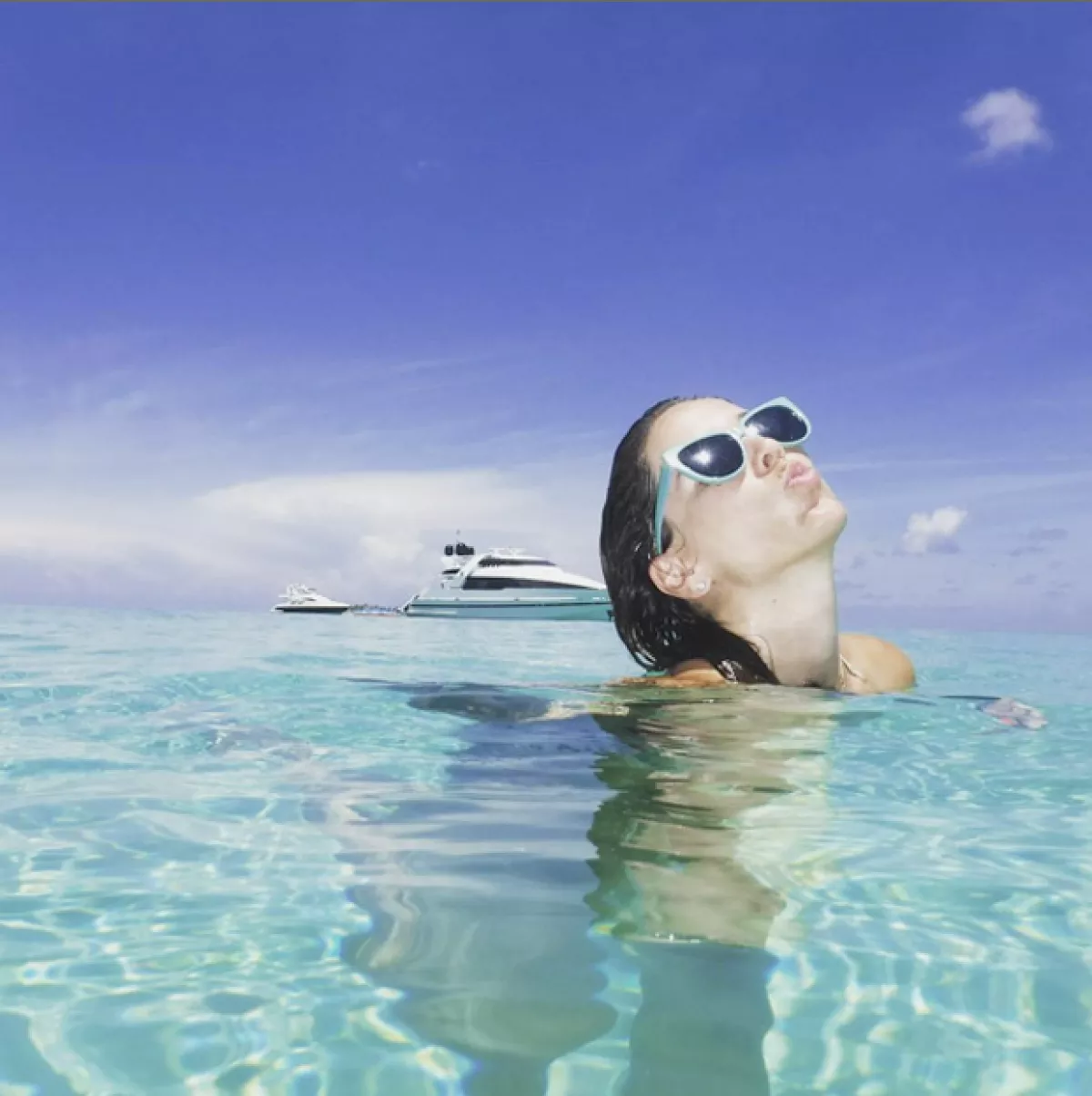 Las Bahamas es el lugar que la conductora y su esposo Martín fuentes eligieron para vacacionar con sus hijas.