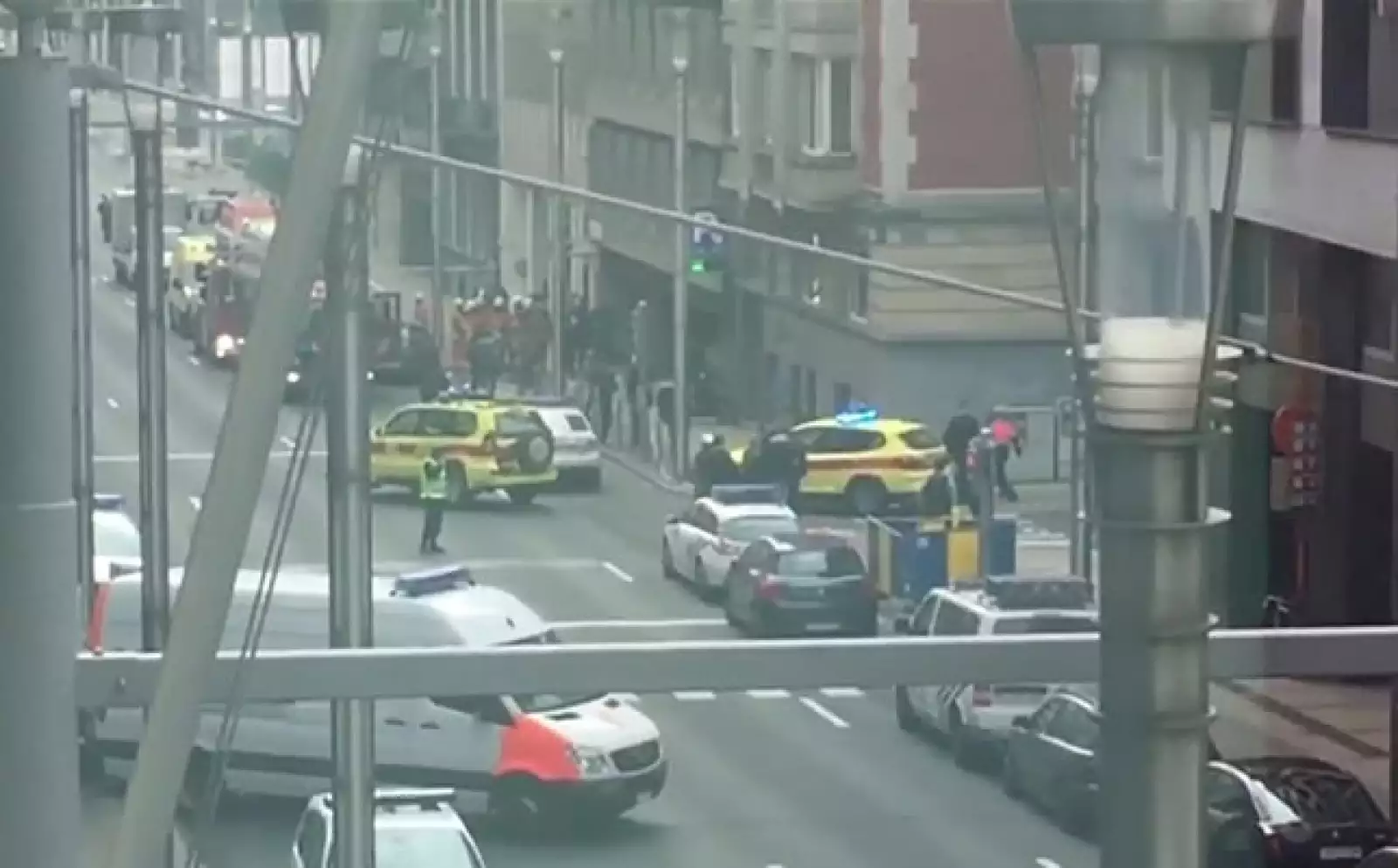 La mañana de este martes hubo varias explosiones en el aeropuerto de Zaventem y en la estación de Metro de Maelbeek, en Bruselas, Bélgica.