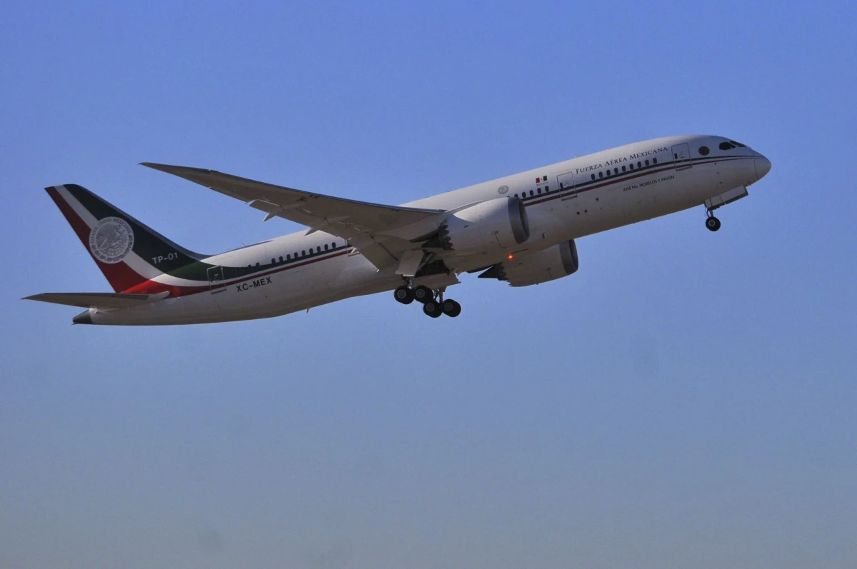 Avion_Presidencial-2.jpg