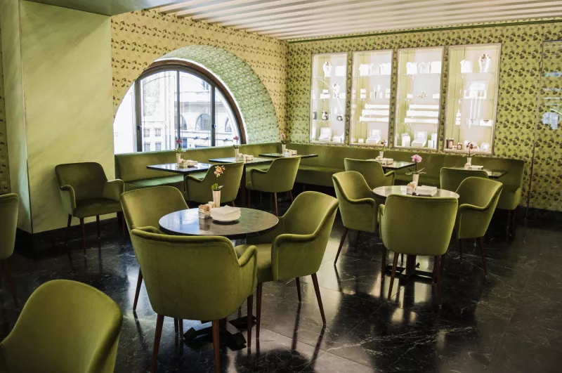prada cafe harrods