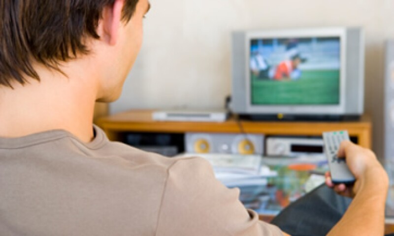 La CFC se comprometió a presentar las bases de licitación para frecuencias de televisión abierta. (Foto: Thinkstock)