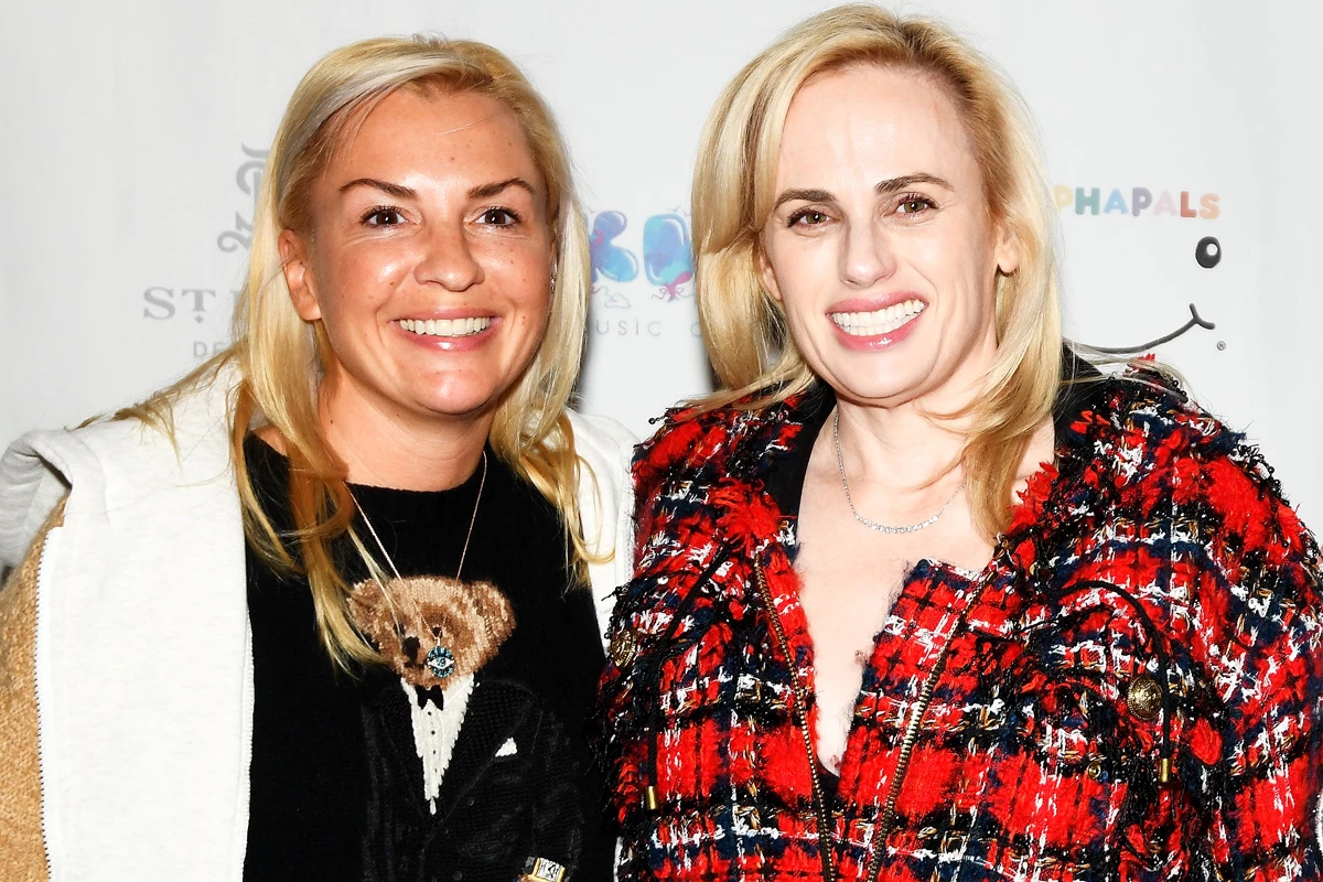 Rebel Wilson sale del clóset y presenta a su 'princesa Disney'