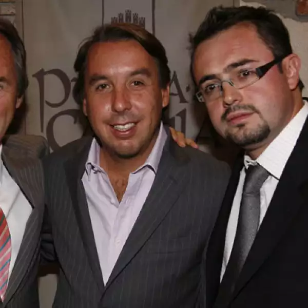 Emilio Azcárraga, se convirtió en el personaje del año gracias a sus movimientos estratégicos en negocios, política y competencia como la compra de Univisión y Bestel en telecomunicaciones.