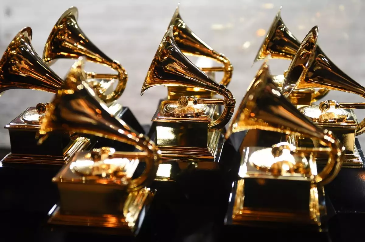 FILES-US-ENTERTAINMENT-MUSIC-GRAMMYS-VIRUS