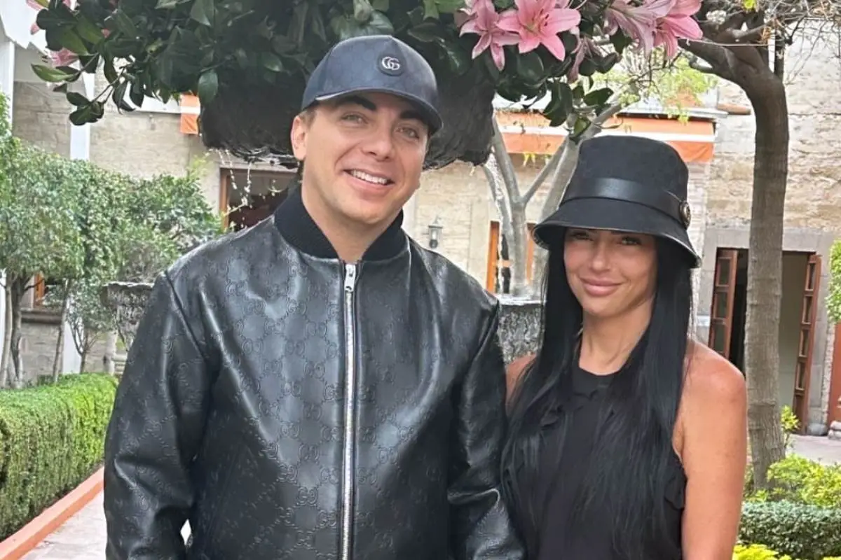 cristian-castro-mariela-sanchez (1).jpg