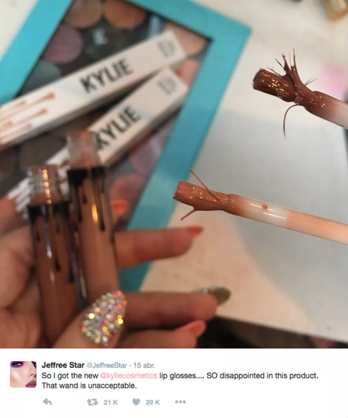 Jefree Star se quejó en Twitter.