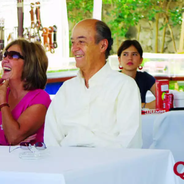 María Laura Urrea de Kunhardt, Guillermo Kunhardt