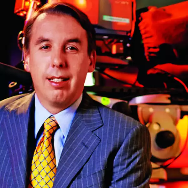 Emilio Azcárraga, también llamado ‘Tigre Junior’, tomó el mando de Grupo Televisa con tan sólo 29 años de edad a consecuencia de la muerte de su padre, Emilio Azcárraga Milmo, en 1997.