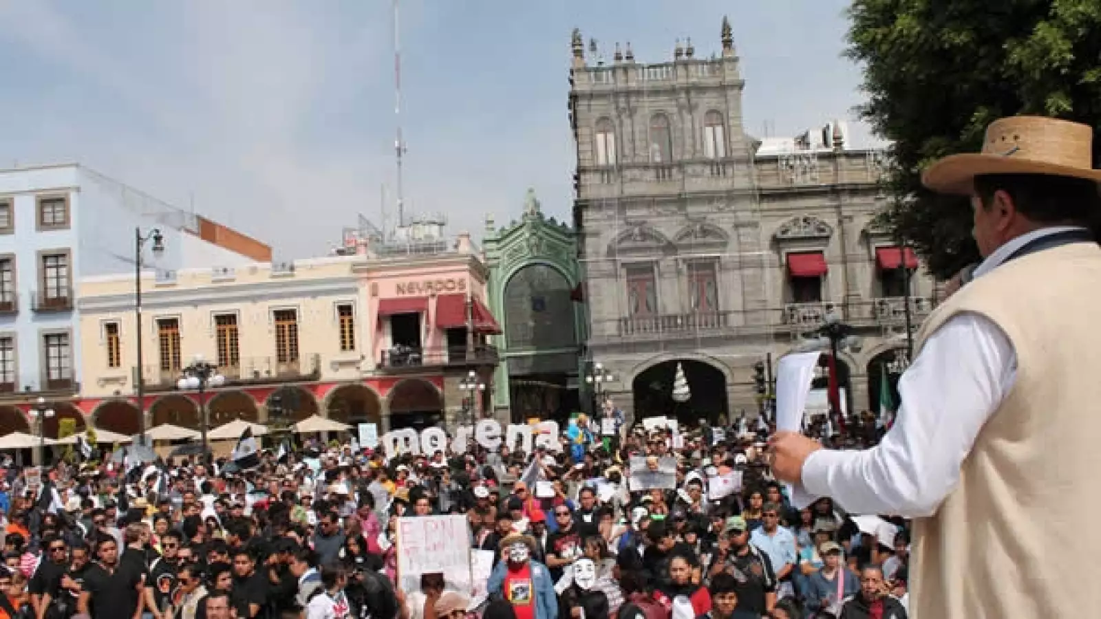 manifestaciones antipeña en puebla