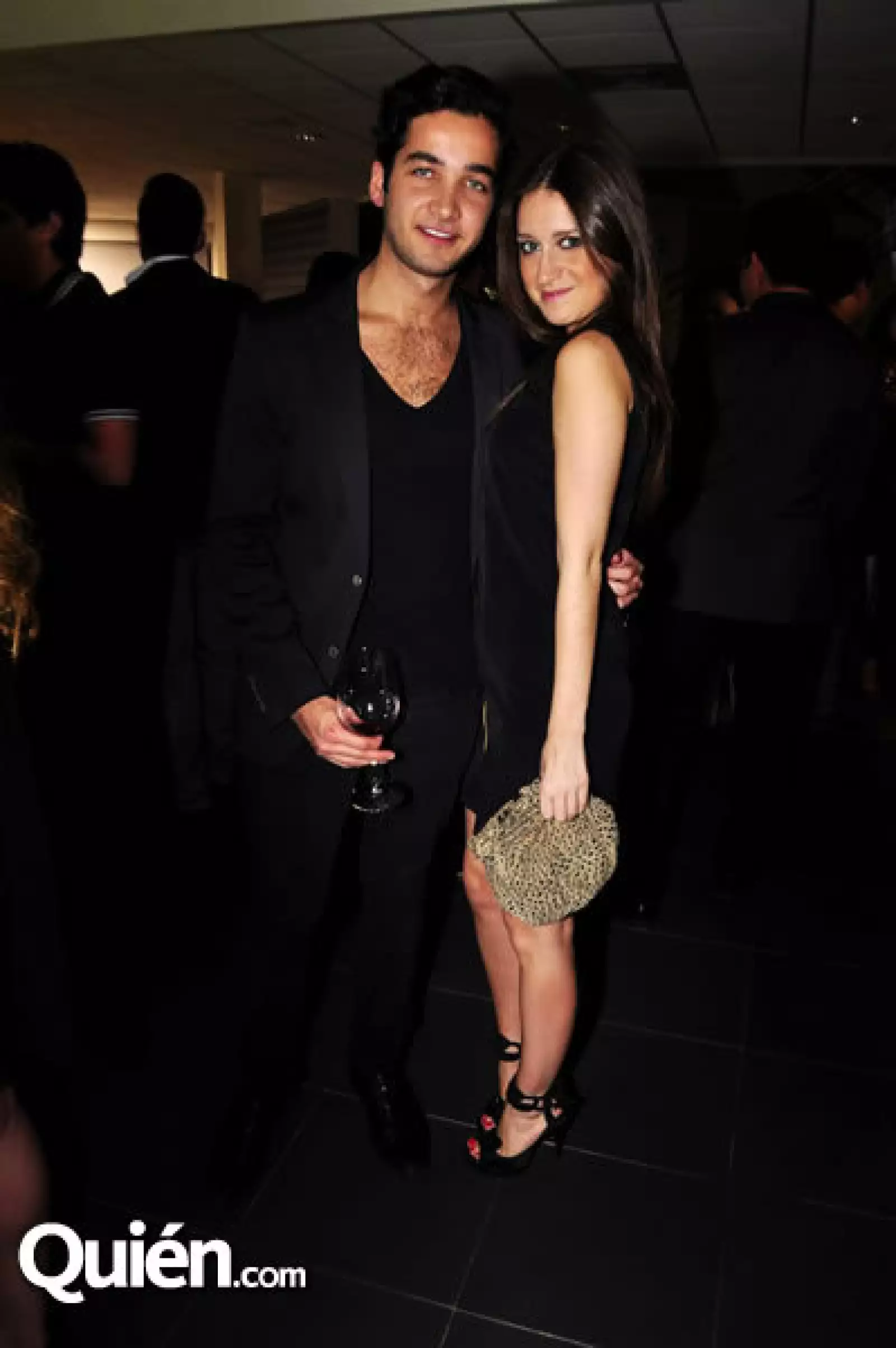 Mario Guzmán y Regina Mier