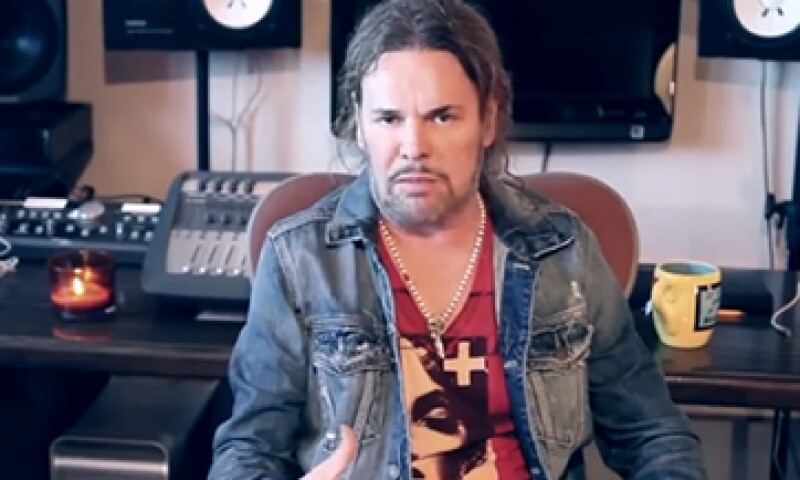 Fer, el vocalista del grupo Maná criticó a la clase política en México tras la desaparición de los normalsitas. (Foto: tomada de youtube.com )