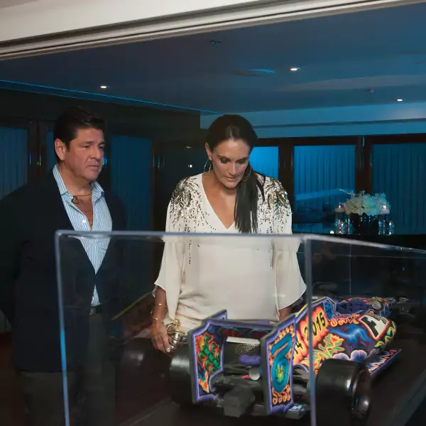 Subasta Fundación Checo Pérez