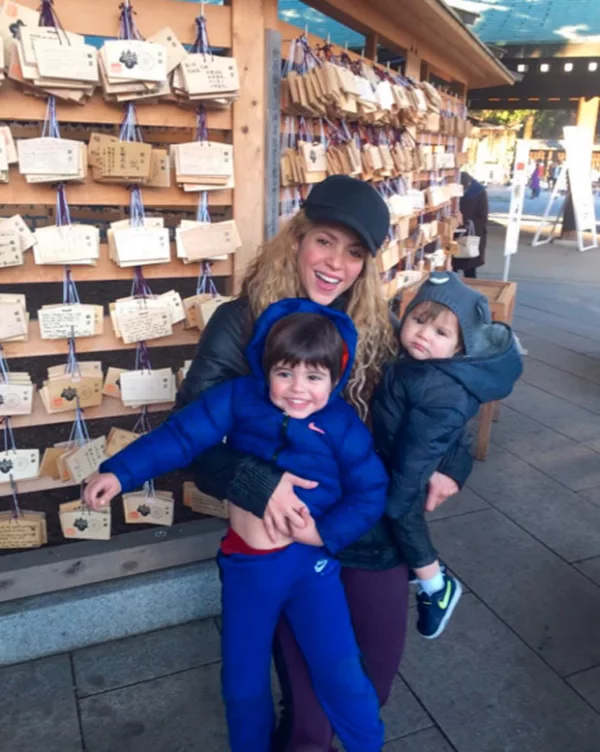 Los aficionados del RCD Espanyol ya habían arremetido en cotnra de la familia de Piqué anteriormente, pues incluso le desearon la muerte a Milan y nuevamente ofendieron a Shakira.