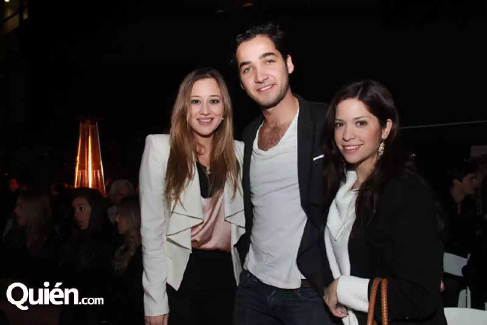 Victoria Salinas,Mario Guzma%u0301n y Mariza Mejia