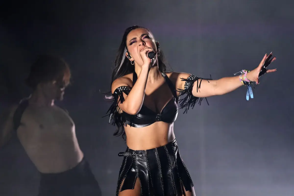Corona-capital-2022-Charli-XCX