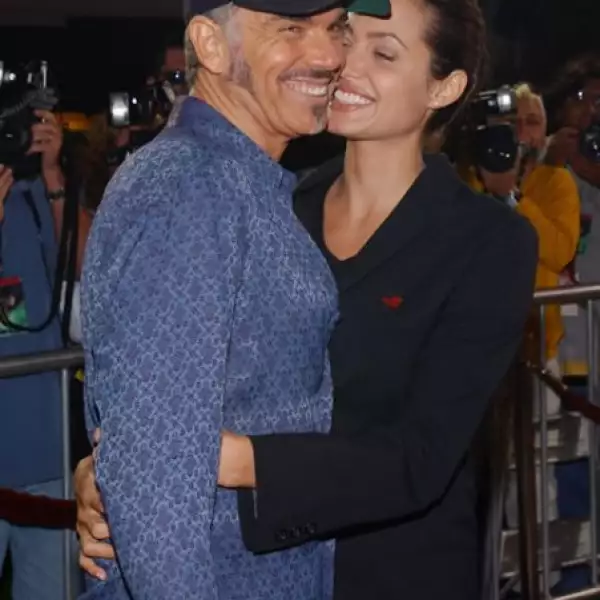 Antes de estar con Brad Pitt, Angelina Jolie estuvo casada con alguien más, y no era precisamente un sex-symbol: Billy Bob Thornton.