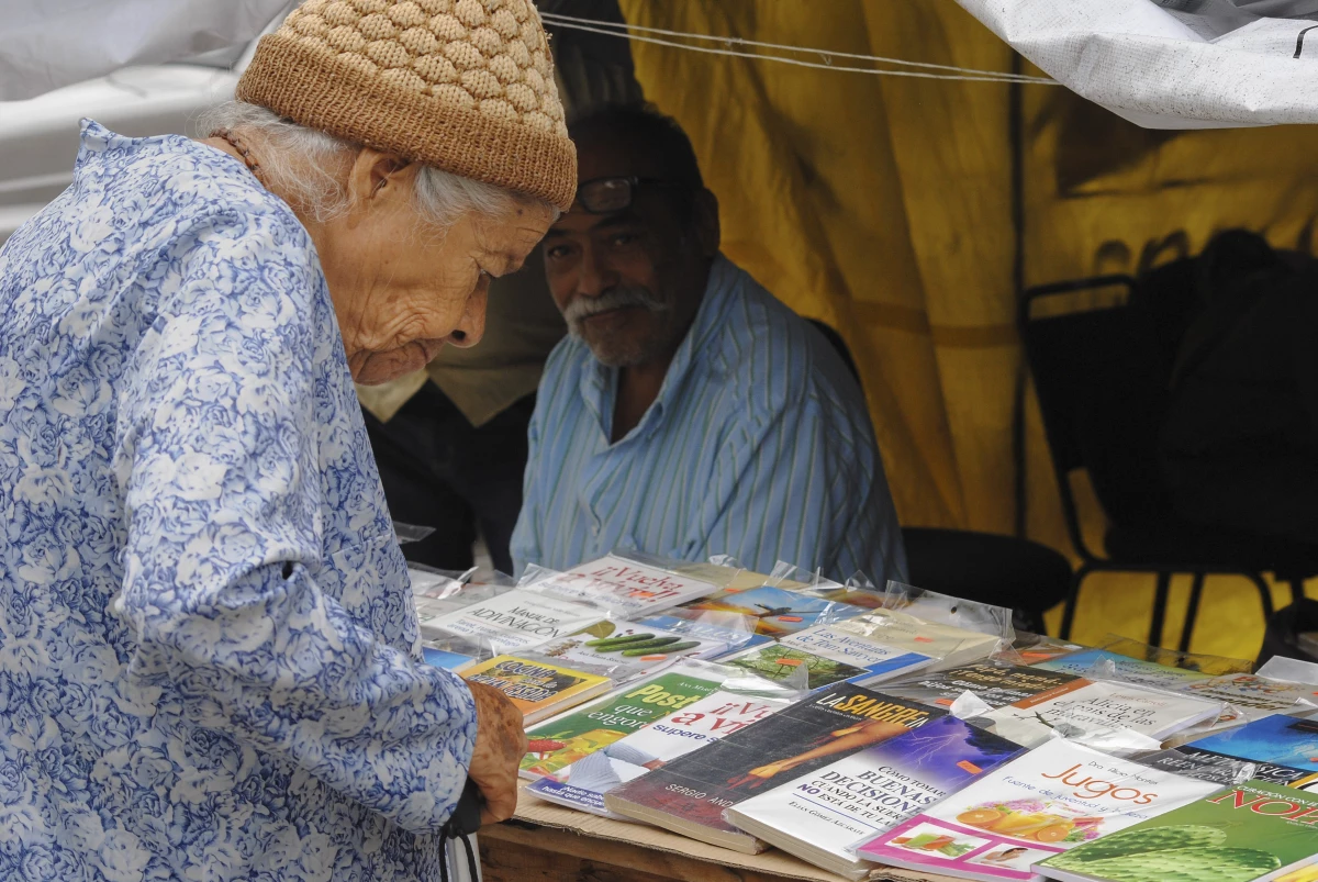 La mayoría de los empleados con edad para retirarse no cuenta con una pensión en México.