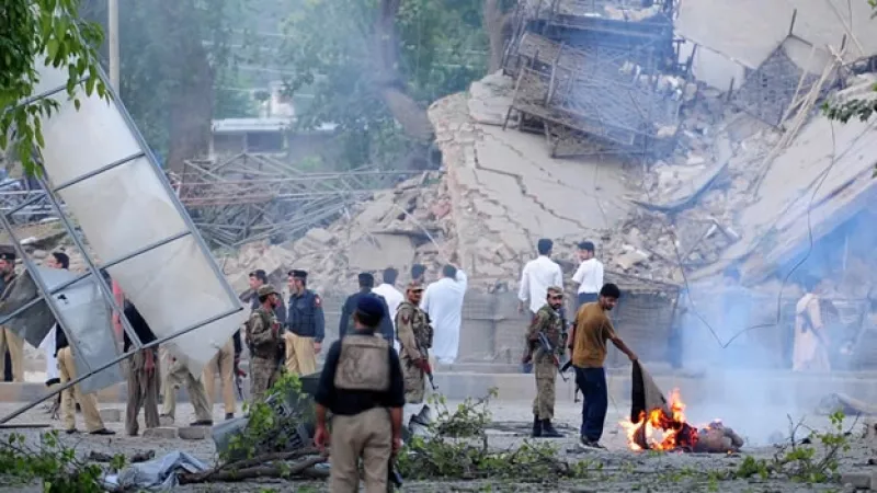 Un ataque talibán deja más de 25 muertos en Pakistán