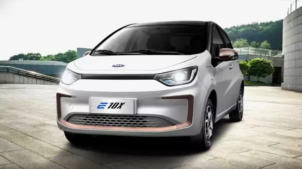 3-JAC E10X.jpeg