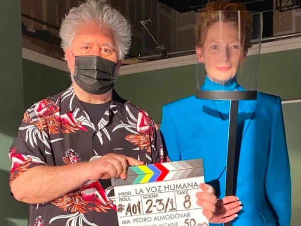 balenciaga-pedro-almodovar-tilda-swinton.jpg