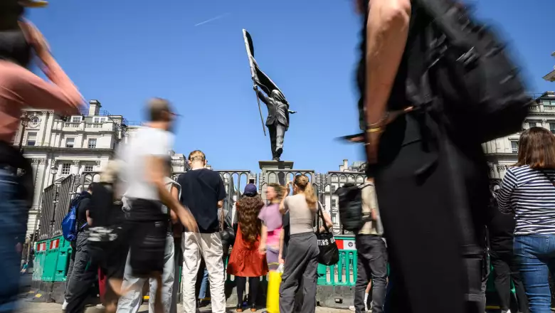 New Banksy Artwork Appears In Central London