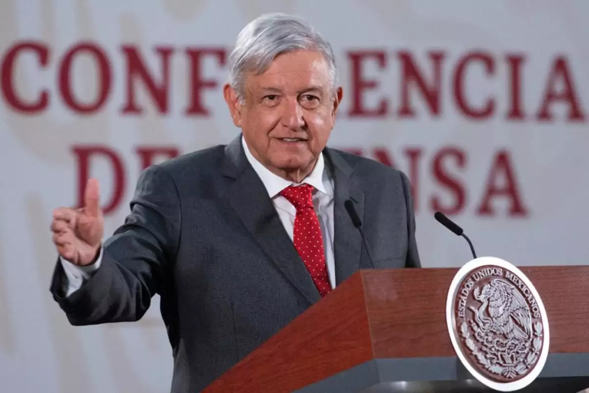 AMLO Lozoya.jpeg