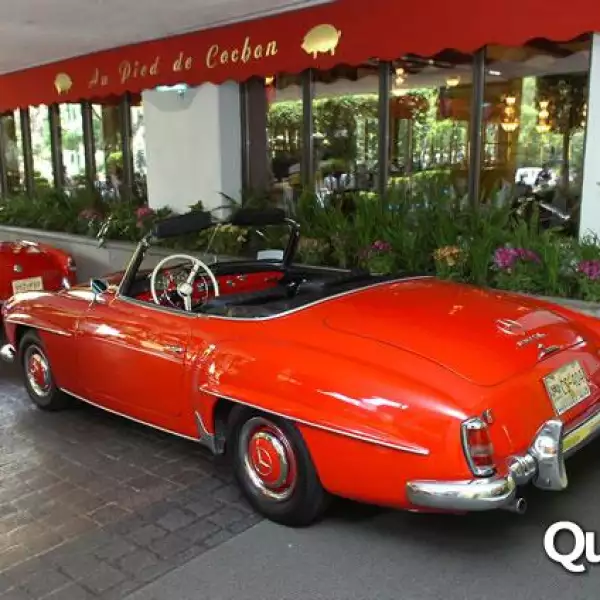 Exhibición de autos clásicos