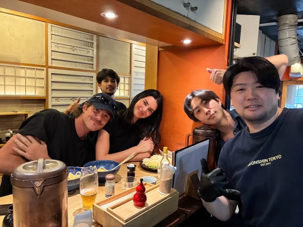 kendall-jenner-jacob-elordi-japon.jpg