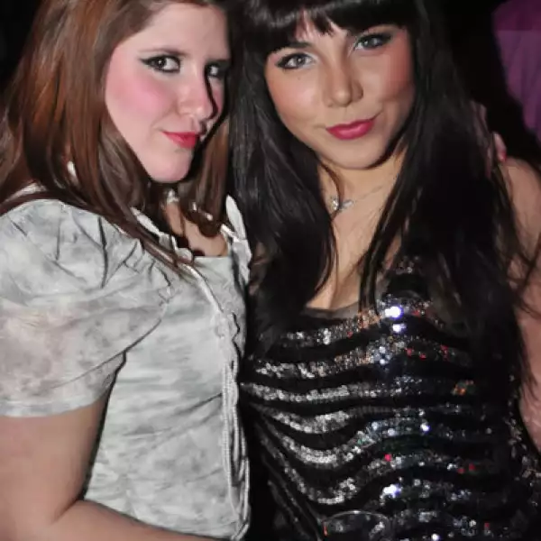 Gaby Montemayor y Paula Roybal