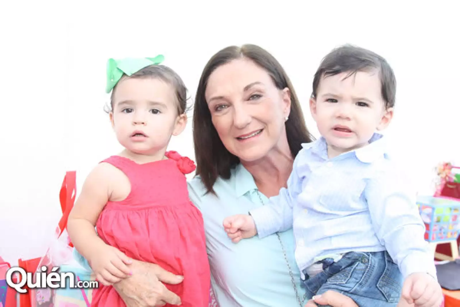 Isabela Rábago, Lourdes Álvarez y Cristóbal Fernández