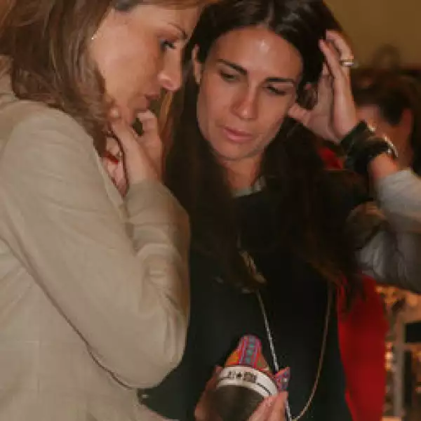 Ana Paula Quintana, Manuela Arango