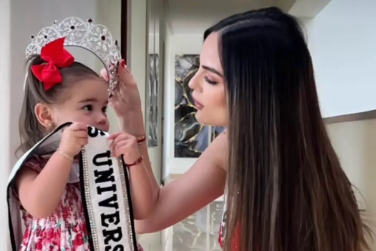 ximena-navarrete-hija.jpg
