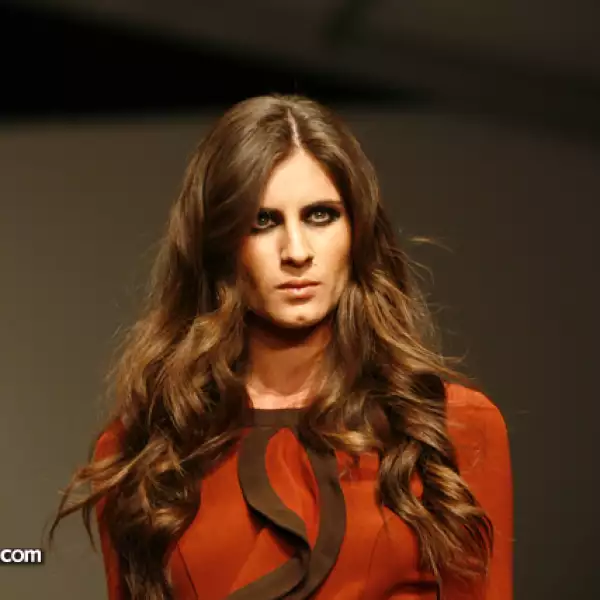 Desfile Veneno en la piel