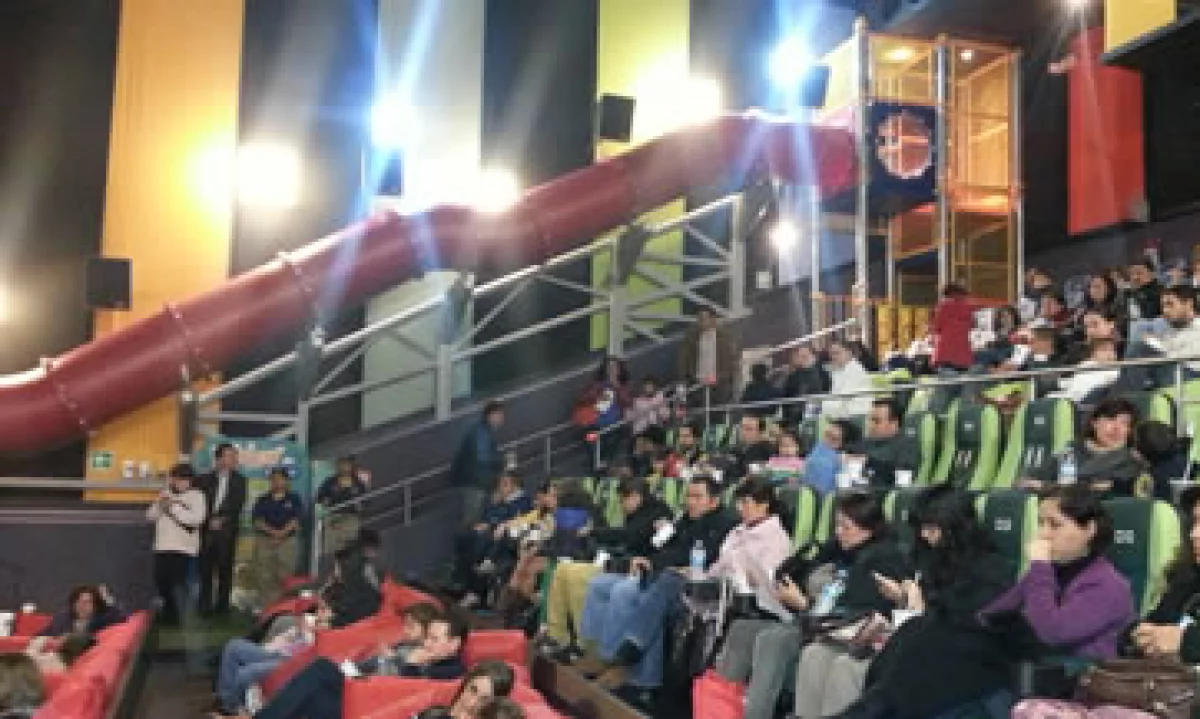 La empresa prevé abrir 15 espacios iguales en todo México este año. (Foto: Cortesía de Cinépolis)