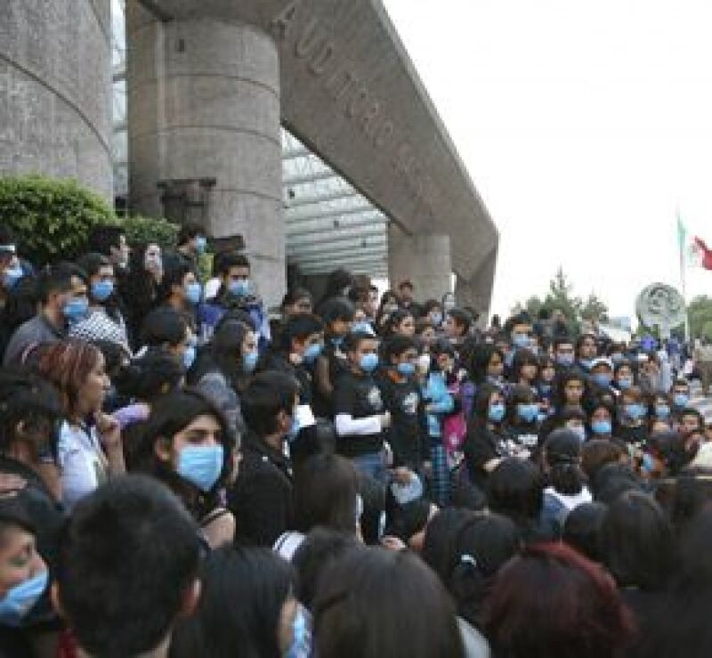 Además de presentar acciones ante la alerta sanitaria, el jefe de gobierno declaró que en las últimas horas no se han registrado mas muertes por el virus.