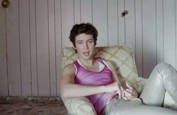 TROYE-NICOLE-2.PNG