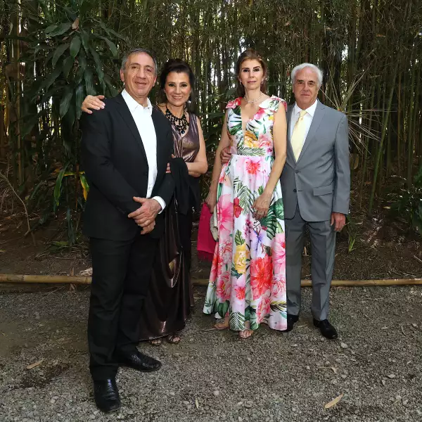 Juan Rogelio Abraham,  Laila Hadad de Abraham,  Aida y Mike Hada