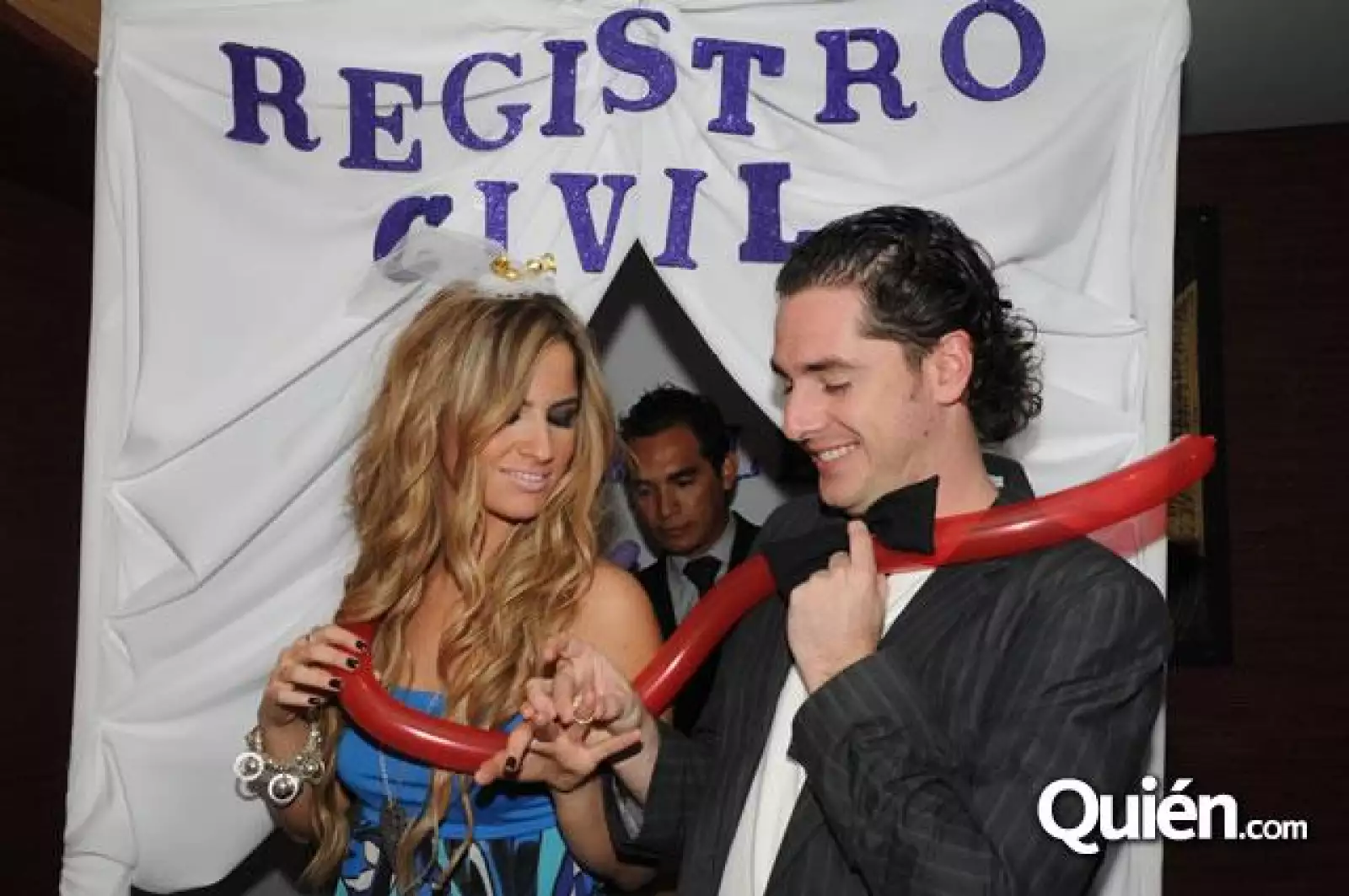 Noche de Registro Civil