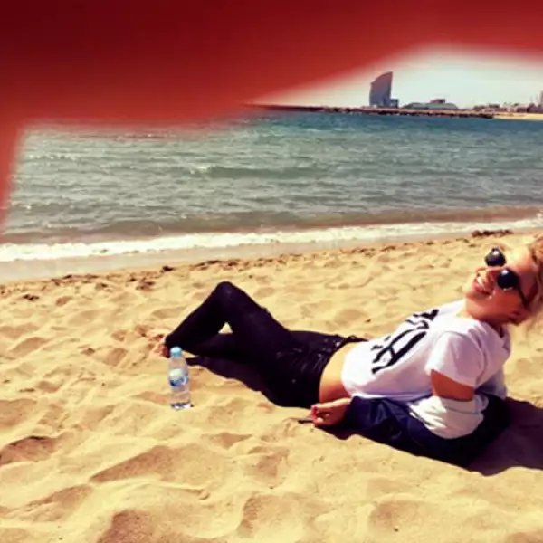 Instagram: @lenagercke.