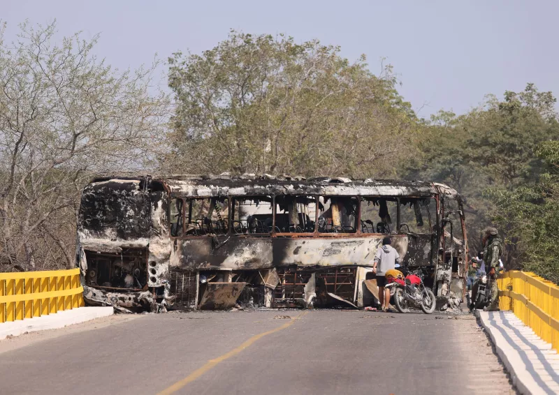 Jalisco desactiva Código Rojo tras ola violenta por muerte del "Mencho"; Mesa de Seguridad permanece