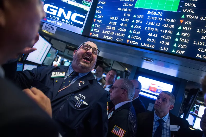 Las acciones en la Bolsa de Nueva York cerraron con números positivos este miércoles