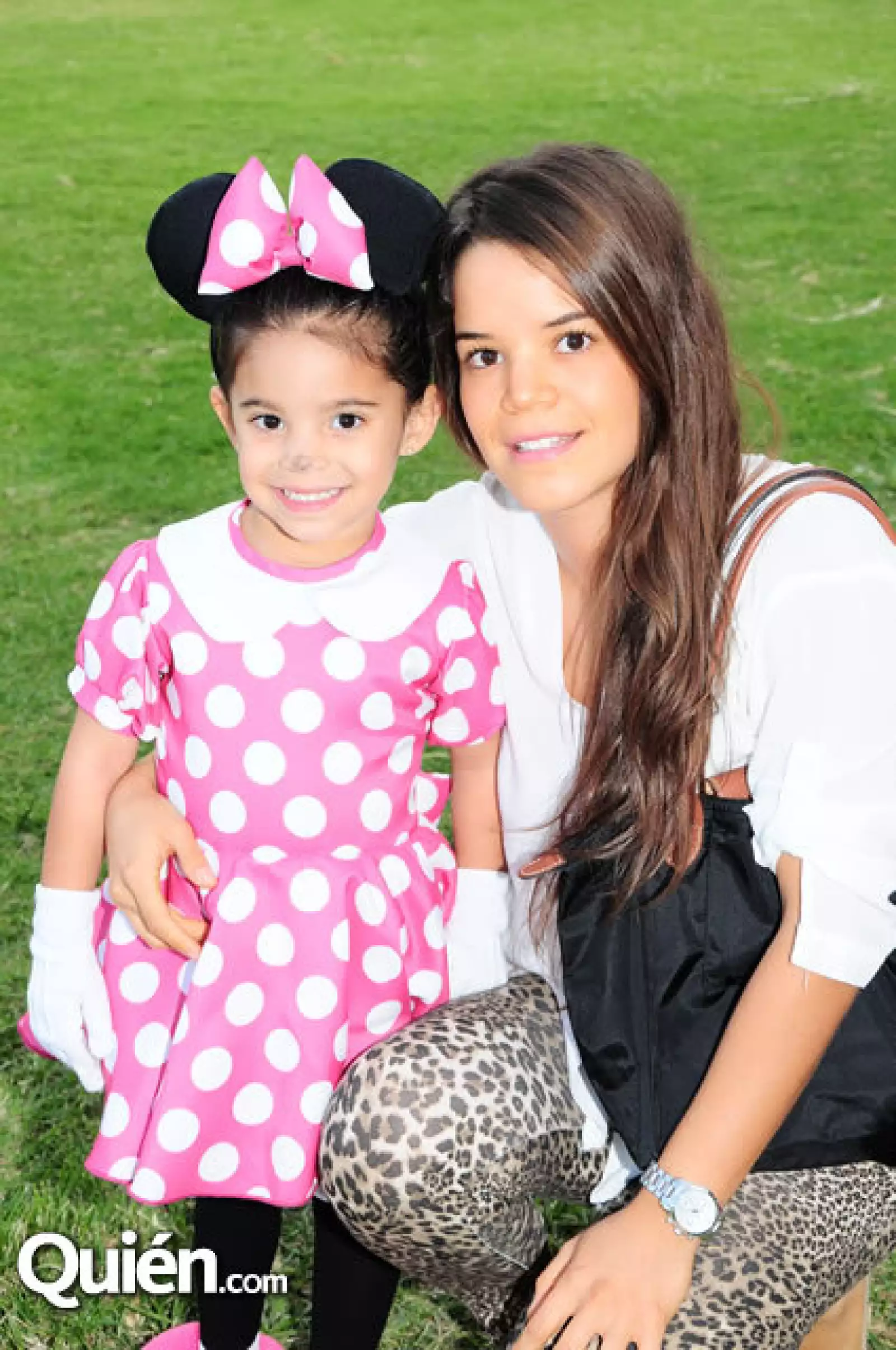 Regina Mena y Cristina Murguía