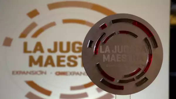 Este 2013 la revista Expansión y el sitio CNNExpansión otorgaron por primera vez un reconocimiento a las empresas mexicanas que llevaron a cabo estrategias de negocio que transformaron su entorno y a México.