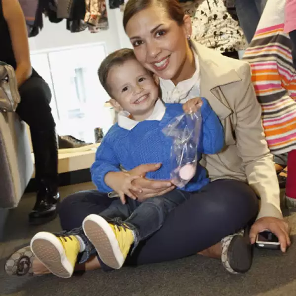 Mateo Vallaren y Mariel Almada