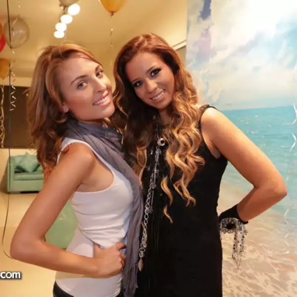 Andrea Dávila y Karina Aboumrad