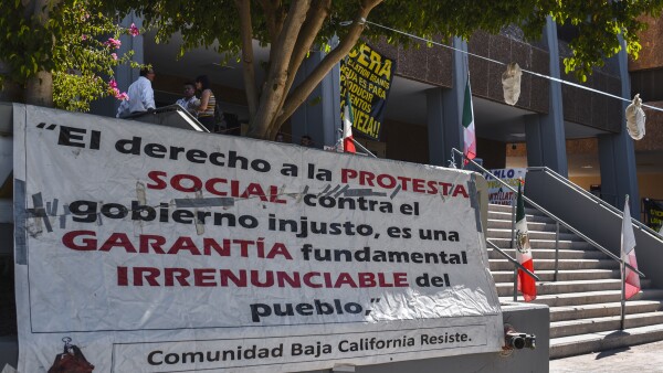 Manifestacin_Congreso_Baja_California-5 (1).jpg